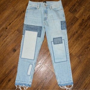 BDG Urban Outfitter Blue Denim Patchwork Dad Slim Taper Fit Relax Jean Size 26/7